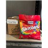 Image 2 : Skittles 12 x 170g Bags of Bite-Sized Candies