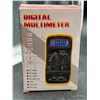 Image 2 : Digital Multimeter With Backlit Display and Multiple Functions