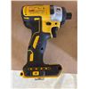 Image 2 : DEWALT DCF887 20V MAX XR 1/4-Inch Cordless Impact Driver