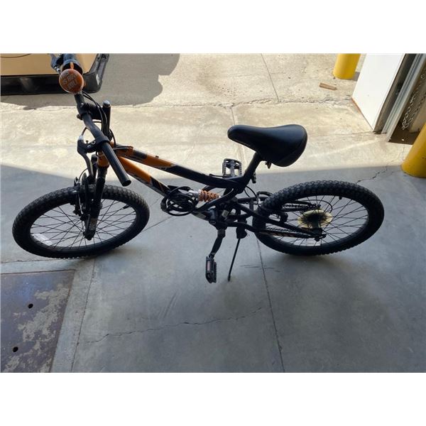 Bear Mountain Hyper Dual-Suspension Kids Bike with Orange and Black Frame