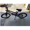 Image 1 : Bear Mountain Hyper Dual-Suspension Kids Bike with Orange and Black Frame