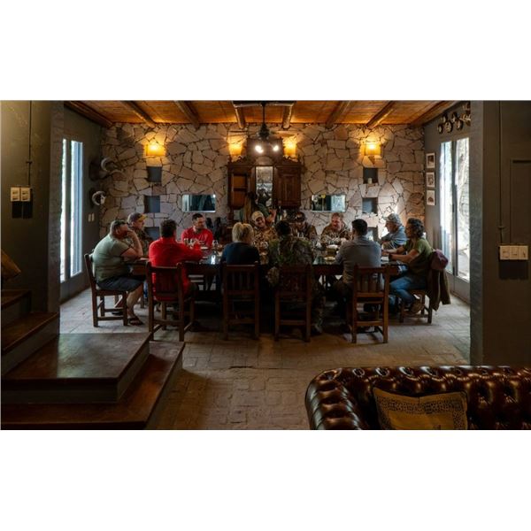 Argentina Big Game Red Stag Experience for 2 Hunters and 2 Trophy Fees