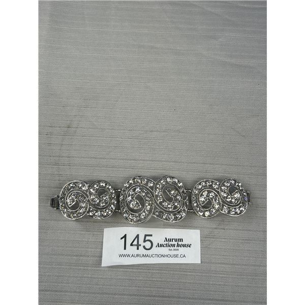 Gorgeous Vintage Rhinestones Bracelet