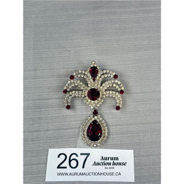 An Exceptional Signed 1940s -50s 'Weiss' Pendant Brooche