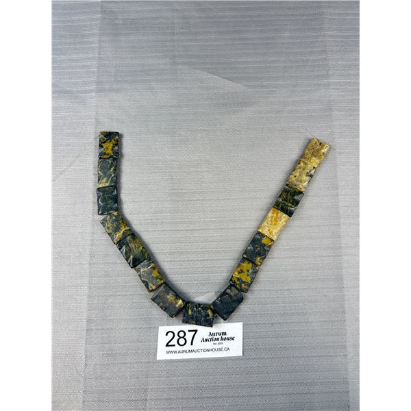 One Strand of Carved Gem Stones Rectangular Pendants For Necklace