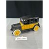 Image 1 : Vintage Cast Iron Yellow Cab Taxi