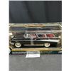 Image 2 : 1/18th Scale 1957 Chevrolet Nomad Diecast Car in Original Box