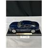 Image 1 : 2010 Chevrolet Camaro SS Diecast Car on Stand