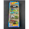 Image 2 : 2 Sets of 5 Hotwheels Sets, Demo Destruction and HW Race Team