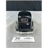 Image 3 : 1940 Ford Sedan Diecast Car
