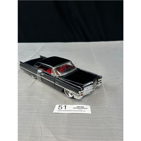 1/124th Scale 1963 Cadillac Series 62