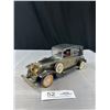Image 1 : Vintage 1928 Lincoln Model L Town Car AM Transistor Radio
