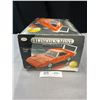 Image 4 : 1/24th Scale Dodge Charger Daytona Diecast Car in Original Box