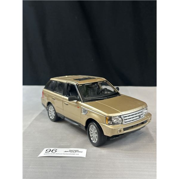 1/18th Scale Range Rover Sport Diecast Car
