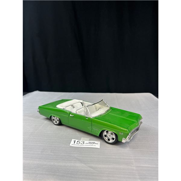1/18th Scale 1965 Chevy Impala Convertible Diecast Car