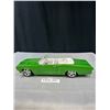 Image 3 : 1/18th Scale 1965 Chevy Impala Convertible Diecast Car