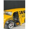 Image 4 : 1/24th Scale Diecast Div Cruizer School Bus