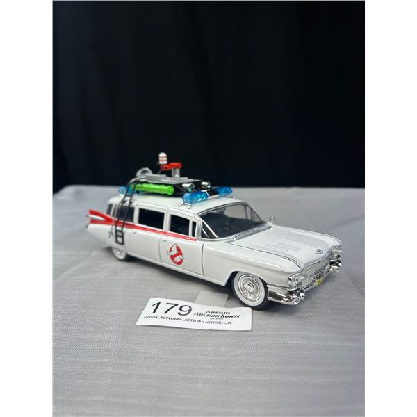 Ghost Busters 1/24th Scale Diecast 1959 Cadillac Ambulance