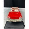 Image 2 : 1/18th Scale 1958 Pontiac Bonville Diecast Car