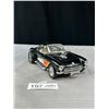 Image 1 : 1/18th Scale Diecast Car 1957 Chevrolet Corvette