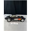 Image 2 : 1/18th Scale Diecast Car 1957 Chevrolet Corvette