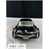 Image 4 : 1/18th Scale Diecast Car 1957 Chevrolet Corvette