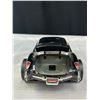 Image 5 : 1/18th Scale Diecast Car 1957 Chevrolet Corvette