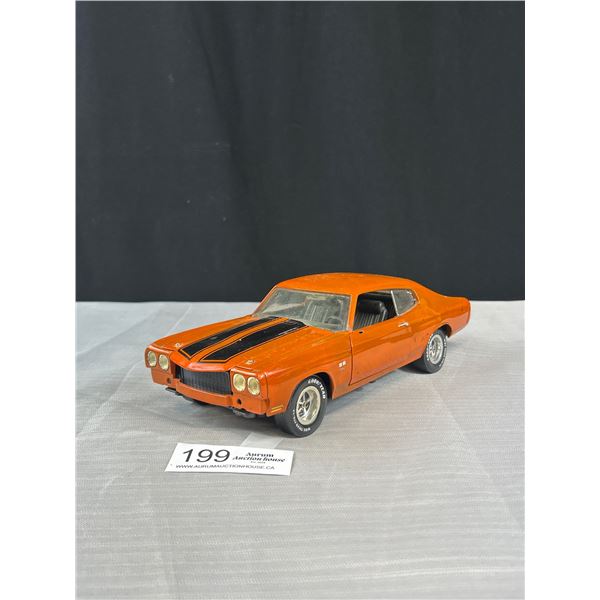1/18th Scale Diecast Car 1970 Chevrolet Chevelle