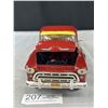 Image 5 : Limited Editiob Thomas Kinkade "Gone Fishin" 1/18th Scale 1957 Chevrolette Pickup Diecast Car