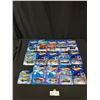 Image 1 : Lot of 15 Hotwheels in Original Packages