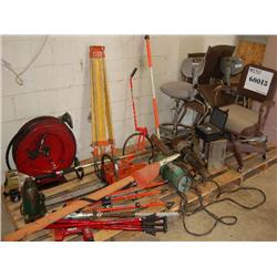 LOT OF MISCELLANEOUS EQUIPMENT