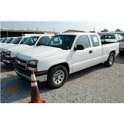 2006 CHEVROLET SILVERADO EXTENDED CAB PICKUP