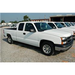 2006 CHEVROLET SILVERADO EXTENDED CAB PICKUP