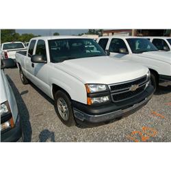 2006 CHEVROLET SILVERADO EXTENDED CAB PICKUP