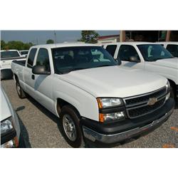 2006 CHEVROLET SILVERADO EXTENDED CAB PICKUP
