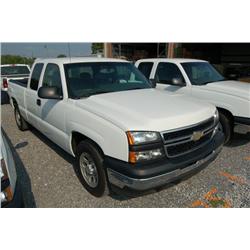 2006 CHEVROLET SILVERADO EXTENDED CAB PICKUP