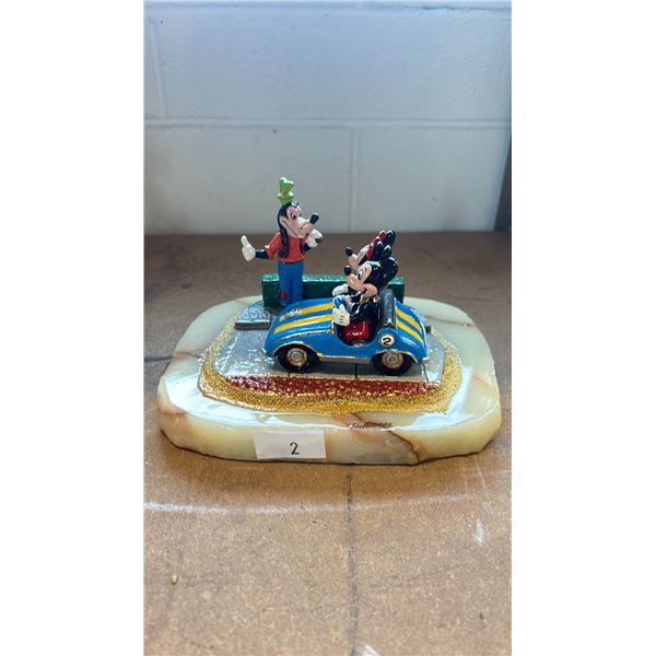RON LEE COLLECTIBLES MICKEY, MINNIE & GOOFY RACE CAR FIGURINE