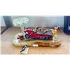 Image 1 : RON LEE COLLECTIBLES ENGINE NO 1 FIRE TRUCK MICKEY & FRIENDS FIGURINE
