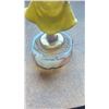 Image 2 : RON LEE COLLECTIBLES SNOW WHITE FIGURINE