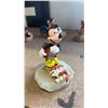 Image 2 : RON LEE COLLECTIBLES DISNEY 75 YEARS MICKEY FIGURINE
