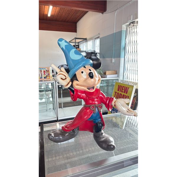 MICKEY MOUSE FIGURINE