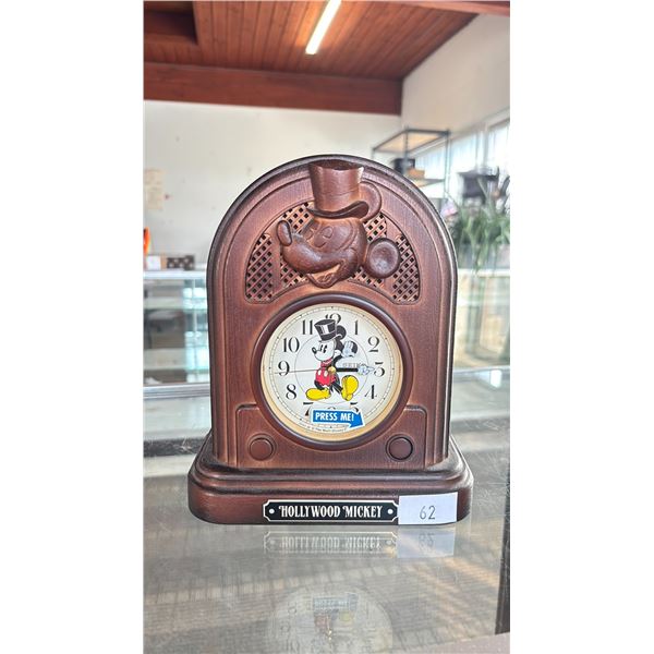 HOLLYWOOD MICKEY MOUSE ALARM CLOCK *TESTED WORKING*