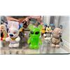Image 3 : ASSORTED DISNEY VINYLMATION FIGURES