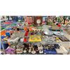 Image 1 : SHELF OF DISNEY COLLECTIBLES