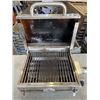 Image 2 : STAINLESS JACKSON PORTABLE GRILL