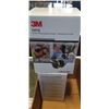 Image 2 : 2 NEW 3M EAR MUFFS MODEL X4P3E