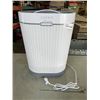 Image 1 : ZADRO TOWEL WARMER WORKING
