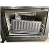 Image 2 : SUR LA TABLE TOASTER OVEN