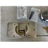 Image 2 : AS NEW PEAKLOCK BARNDOOR VEHICLE LOCK