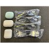 Image 1 : APPLE AIRPODS WITH EARBUDS AND READING GLASSES
